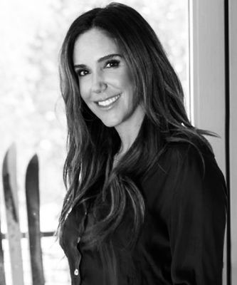 Portrait of Anna Crabtree, REALTOR®